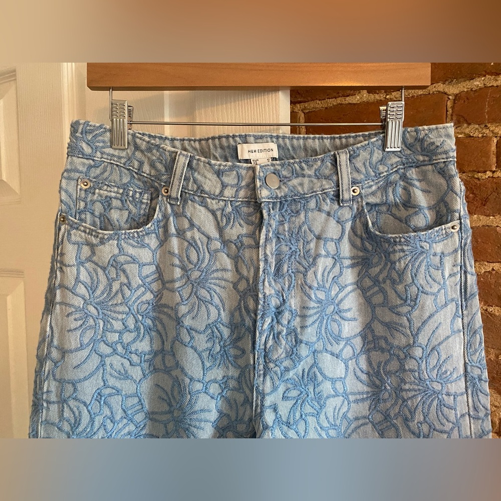 H&M Floral Embroidered Straight Jeans - New With Tags - Picture 3 of 11